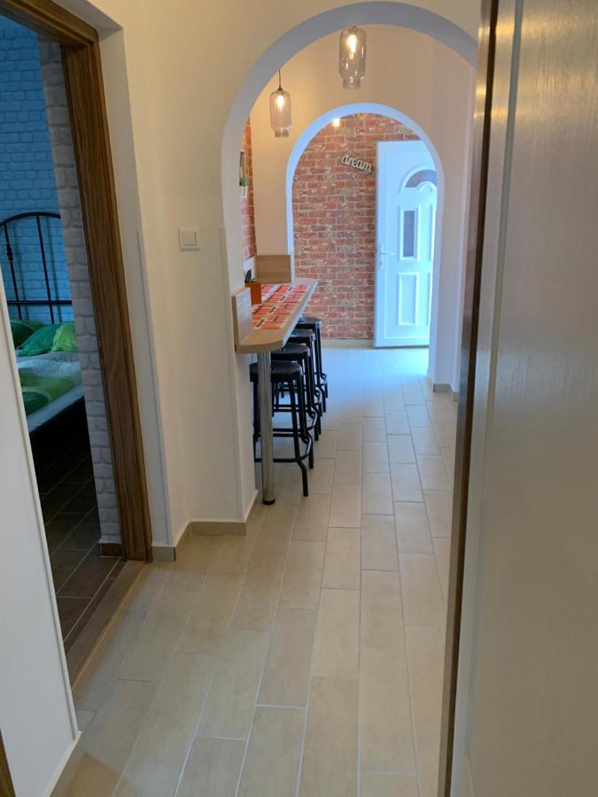 Hajdúszoboszló Armada Family Apartment מראה חיצוני תמונה