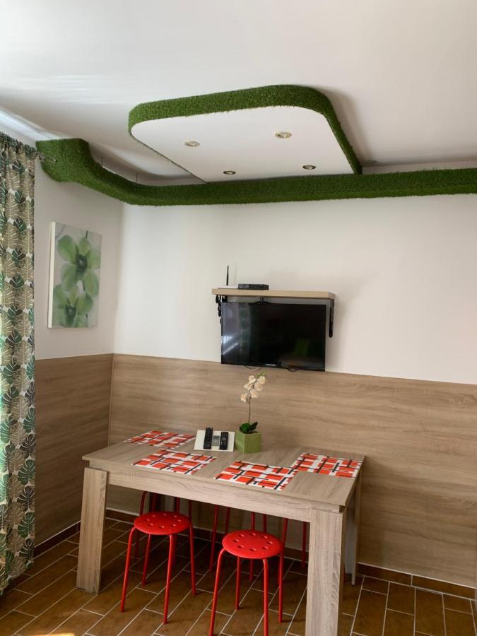 Hajdúszoboszló Armada Family Apartment מראה חיצוני תמונה
