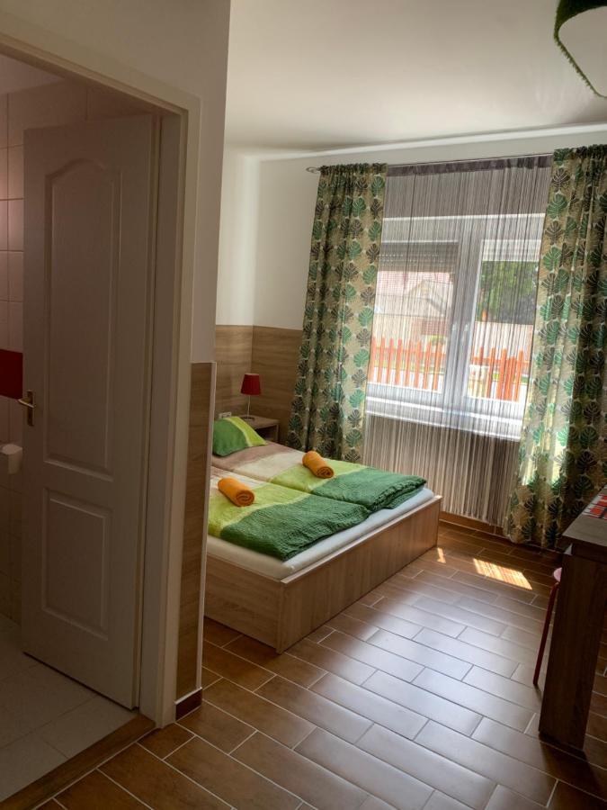 Hajdúszoboszló Armada Family Apartment מראה חיצוני תמונה