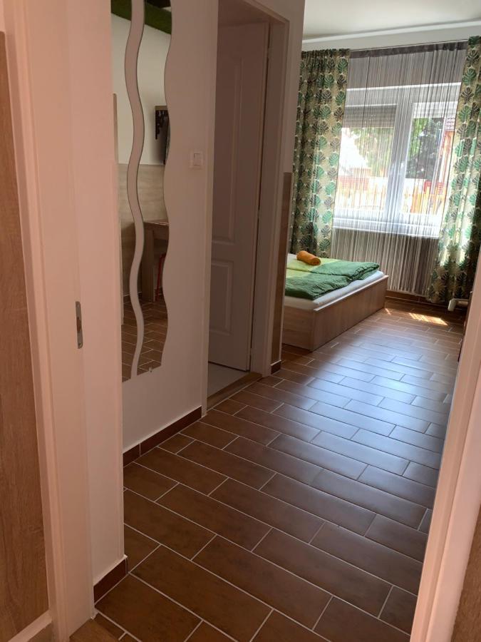 Hajdúszoboszló Armada Family Apartment מראה חיצוני תמונה
