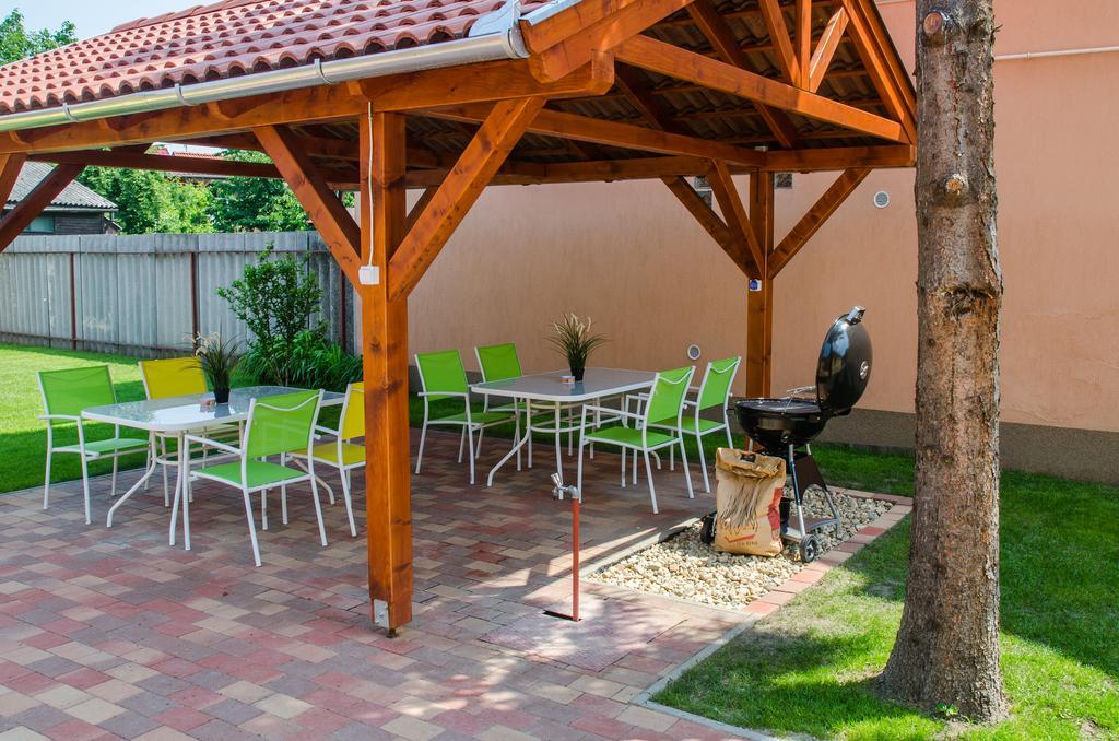 Hajdúszoboszló Armada Family Apartment מראה חיצוני תמונה