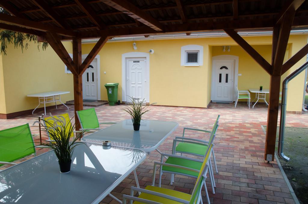 Hajdúszoboszló Armada Family Apartment מראה חיצוני תמונה