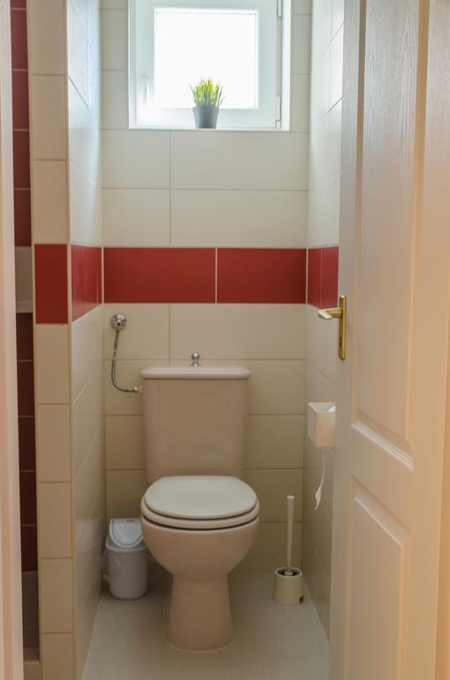 Hajdúszoboszló Armada Family Apartment חדר תמונה